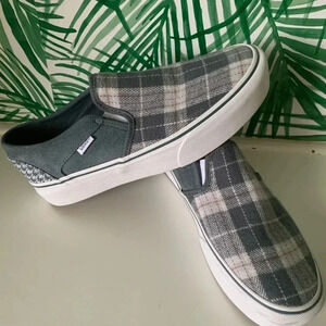 Vans Slip-On Plaid Gray and White Casual Sneakers